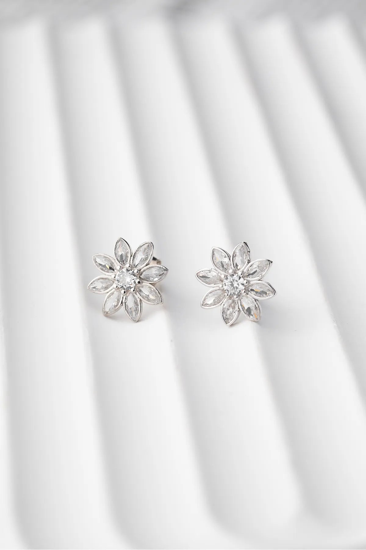 Boucles d'oreilles Lotus Shine - 925 Silver