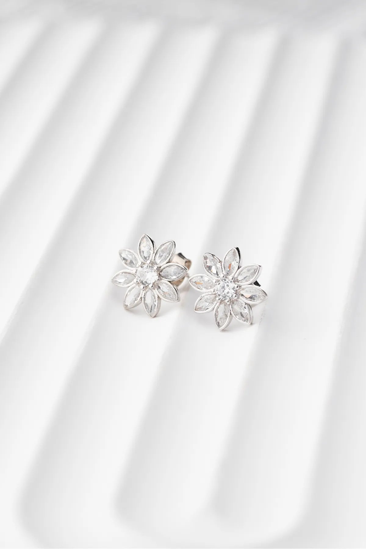 Boucles d'oreilles Lotus Shine - 925 Silver