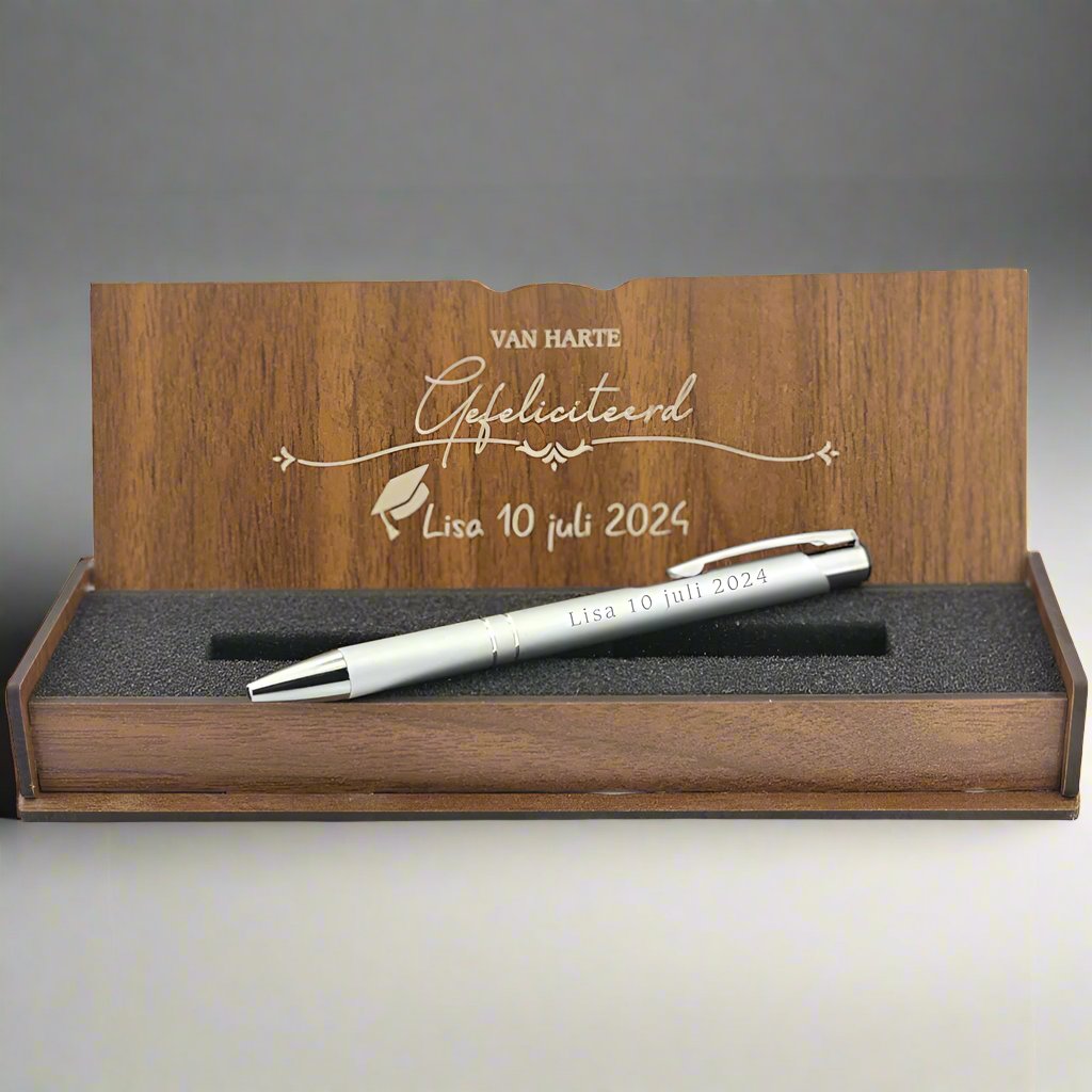 Gepersonaliseerde Balpen - Schrijfset Met Gegraveerde Houten Doos D1