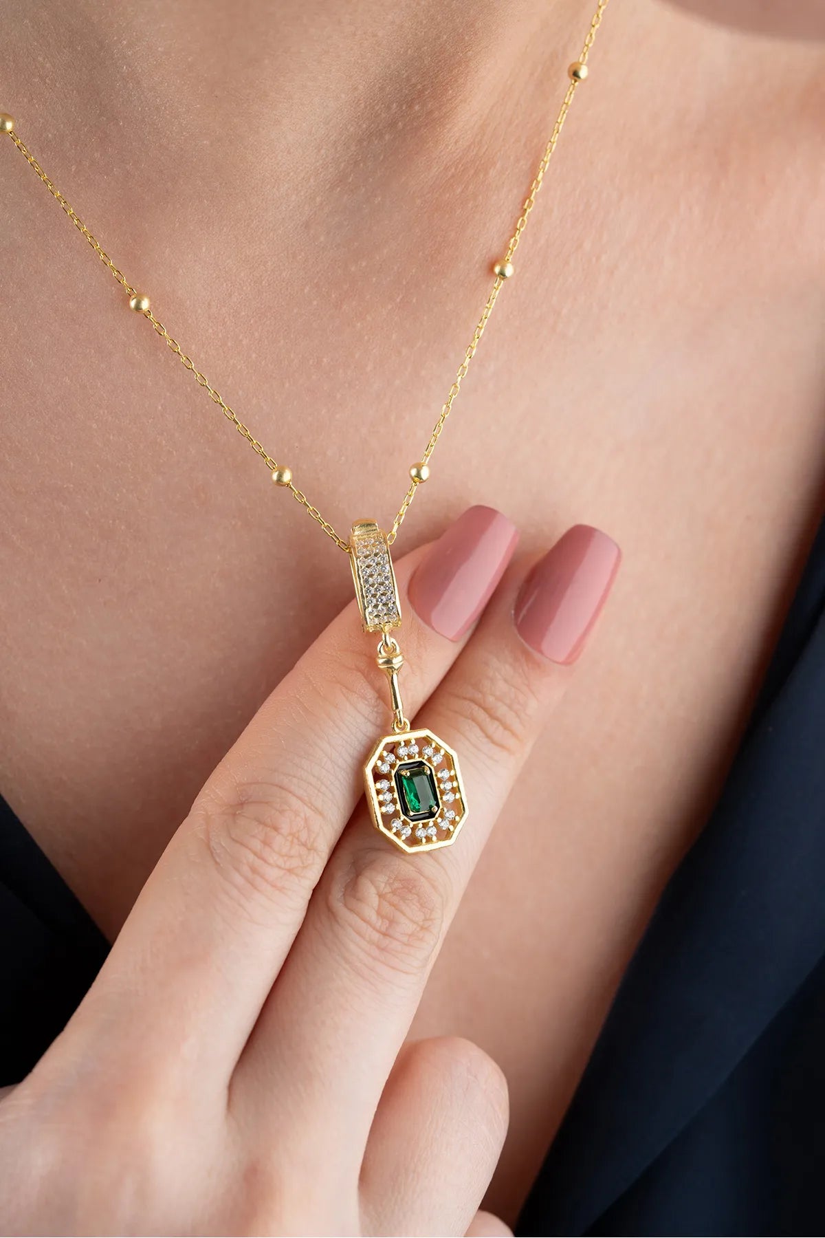 Collier Serenay de 925 argent avec pierre verte