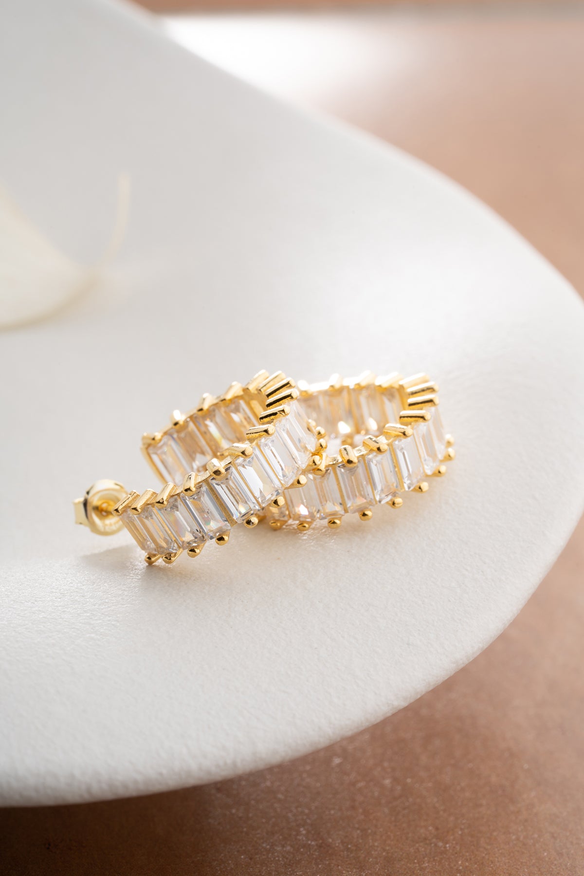 Creolen Met Baguette Zirkonia – 925 Zilver – Verguld