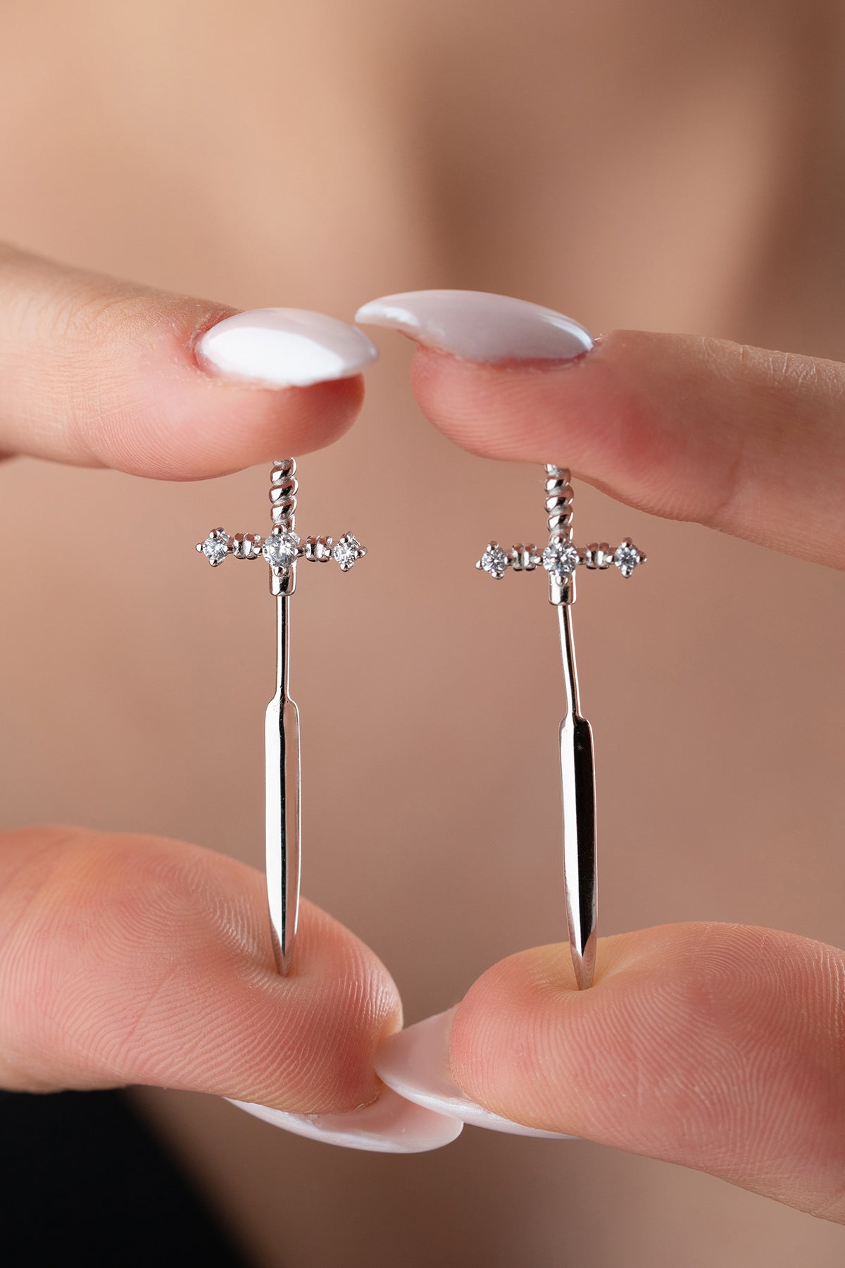 Boucles d'oreilles en argent avec des pierres en zircone