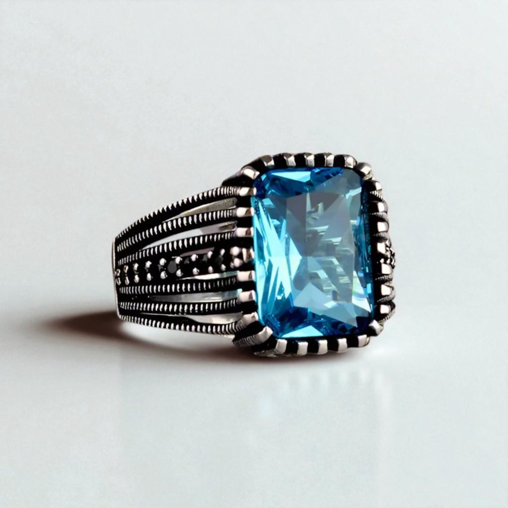 Bague homme en argent avec pierre bleue