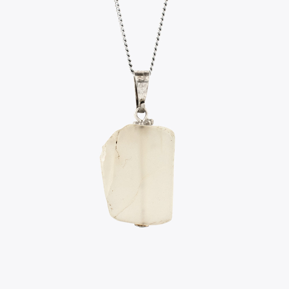 Pendentif pierre de lune avec chaîne