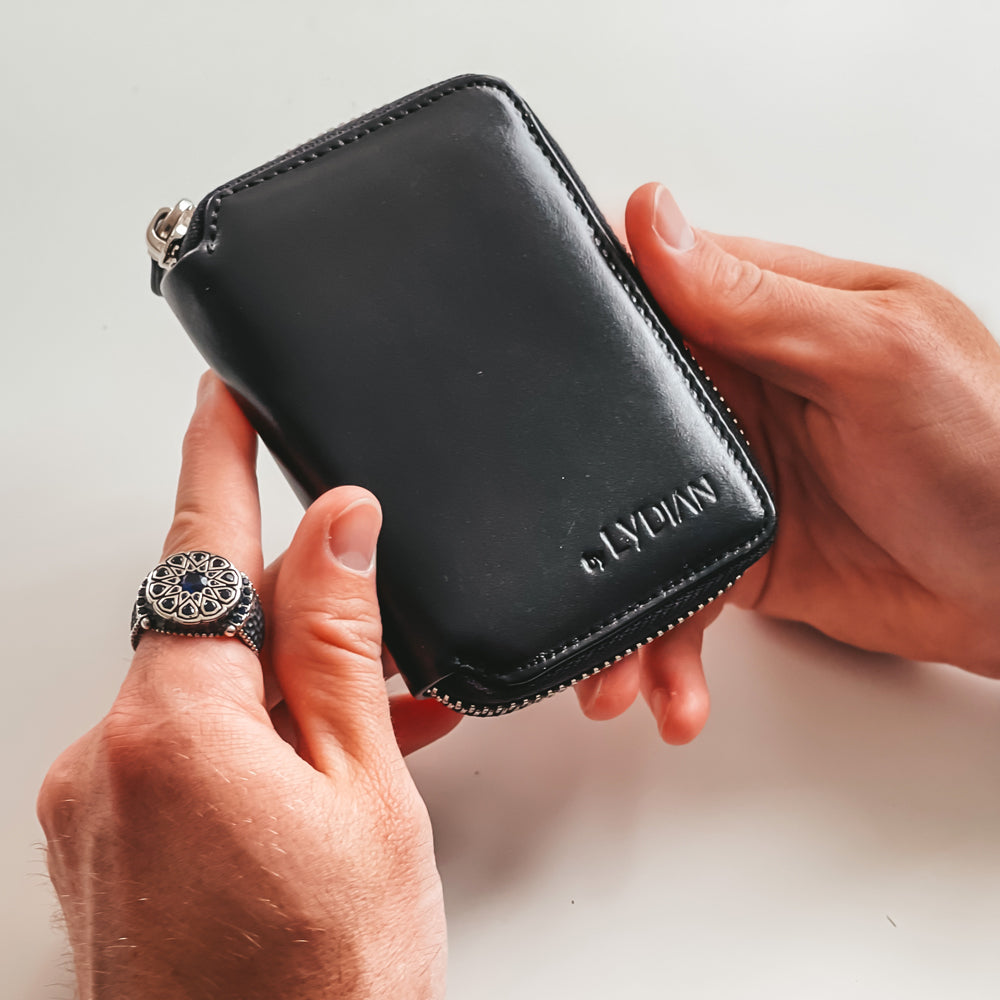 Portefeuille en cuir noir avec fermeture éclair BLW796-S