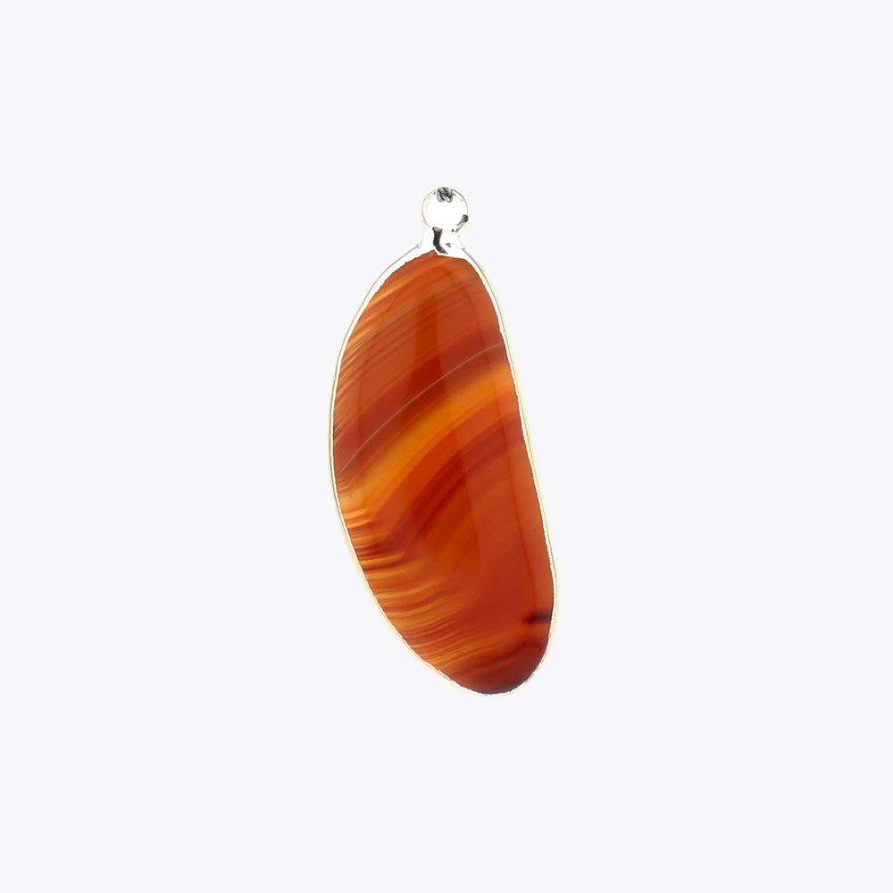Pendentif agate rouge avec chaîne