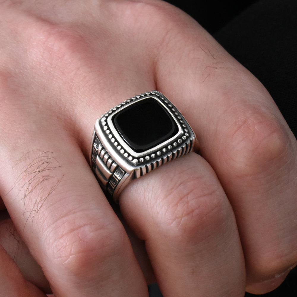 Bague pour homme en argent avec onyx