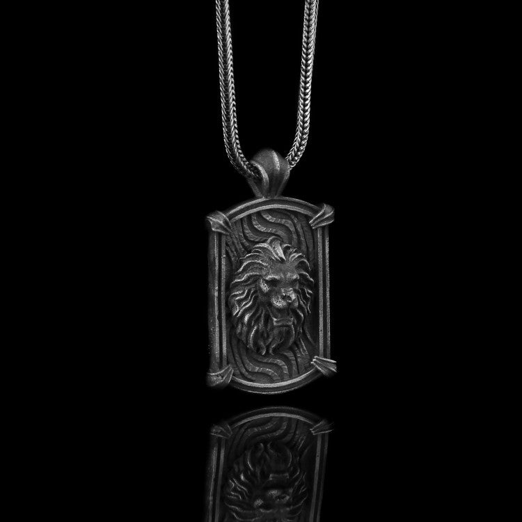 925 Silver Lion Pendant en design rectangulaire