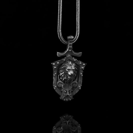 925 Silver Lion Pendant en design de bouclier