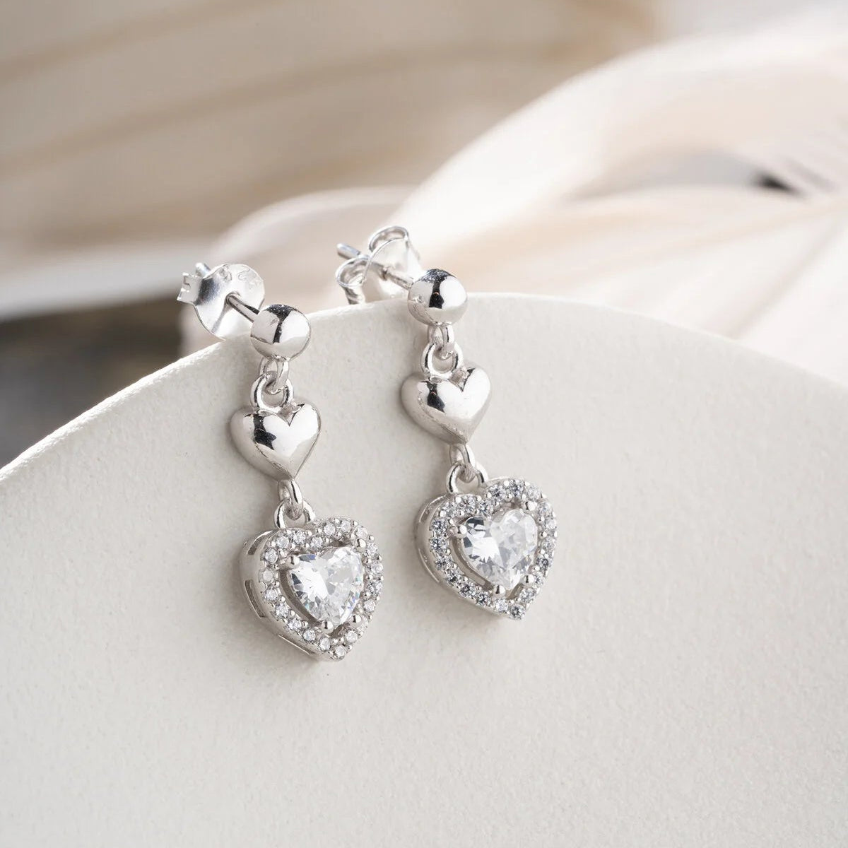Boucles d'oreilles en forme de cœur avec zircone – Argent 925