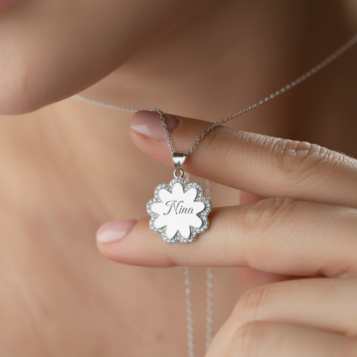 Persoonlijke Naam Ketting met Bloemdesign