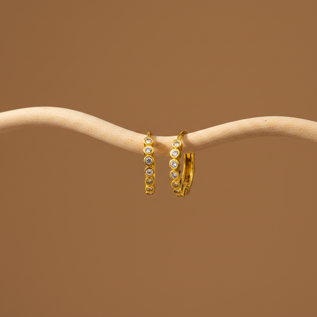 Boucles d'oreilles créoles Lydian en argent sterling 925 avec zircone BLAR0141
