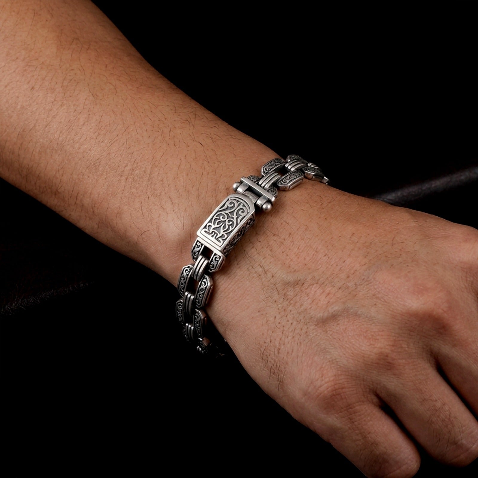 Imperial Link herenarmband van 925 zilver met gedetailleerde geoxideerde schakels