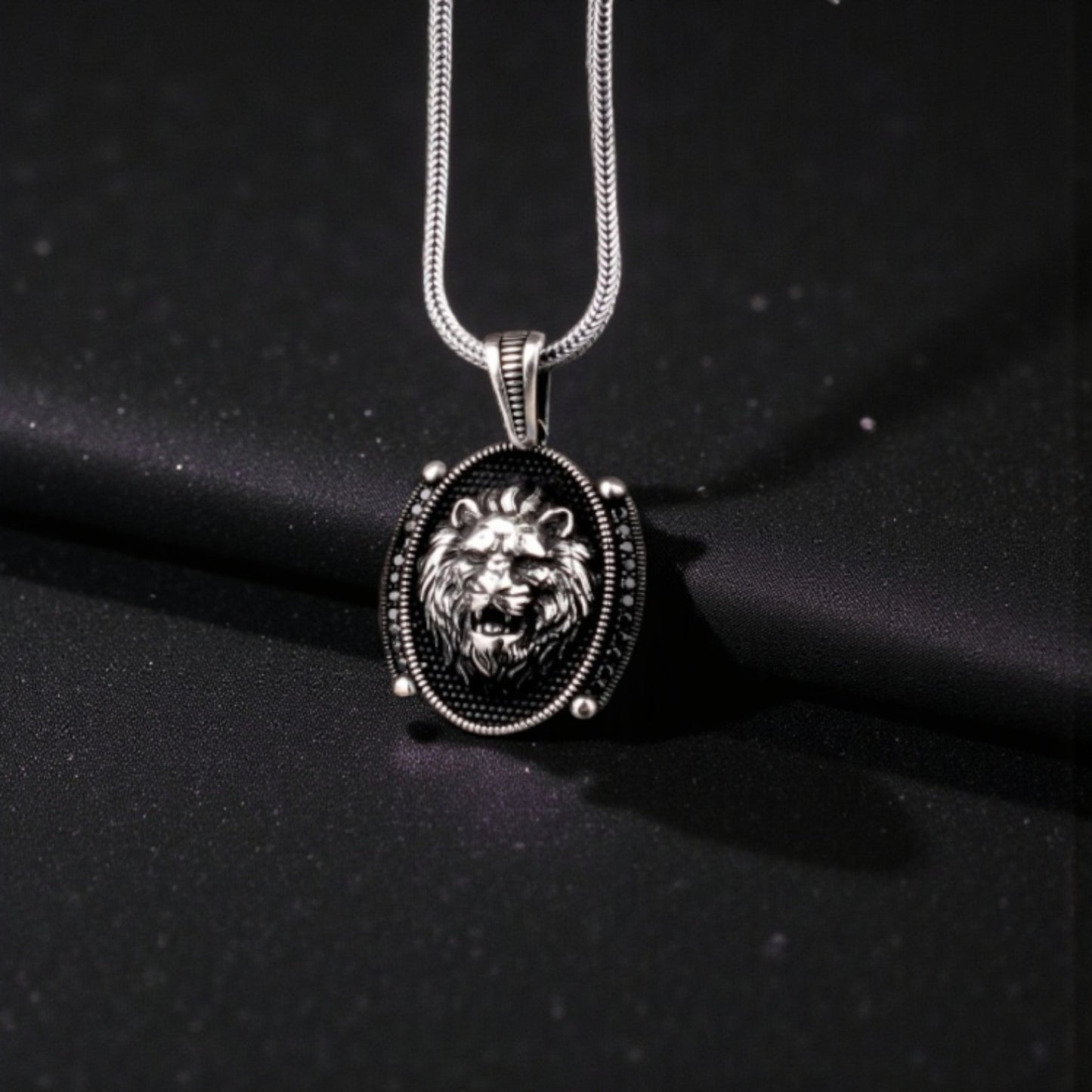 925 Zilver Herenketting met Leeuw Hanger en Microstenen