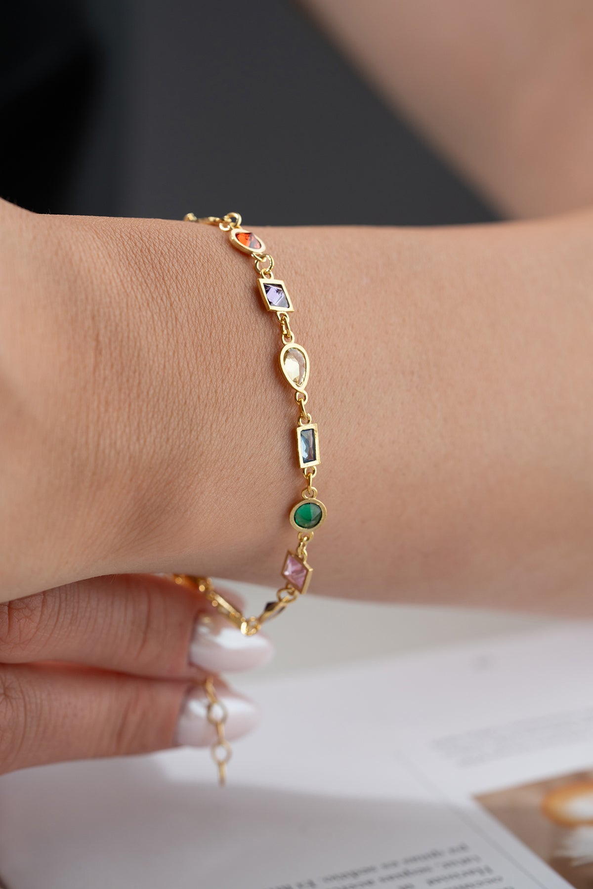 Bracelet en pierre multicolore Serenay - doré