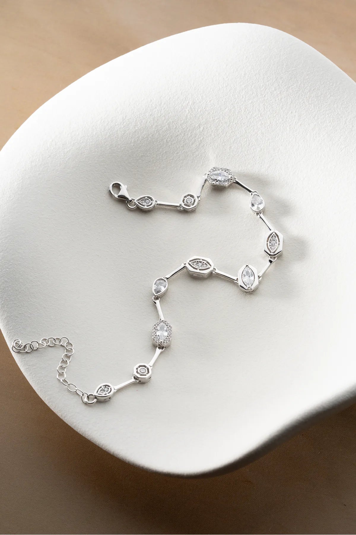 925 Bracelet en argent sterling avec des pierres en zircone