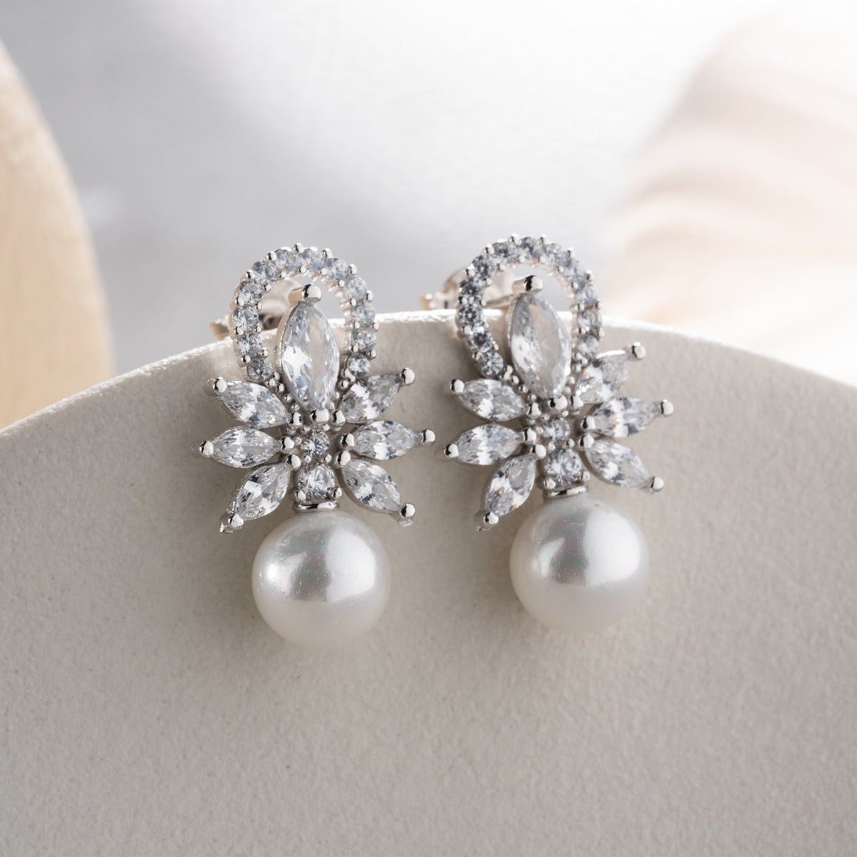 Parel Oorbellen met Zirkonia | 925 Zilver