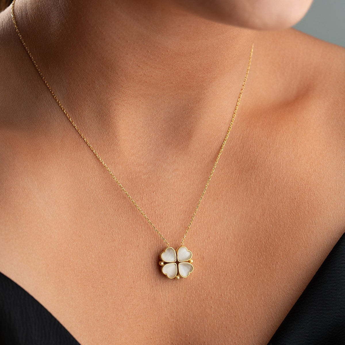Klaver Ketting met Witte Steen | 925 Zilver