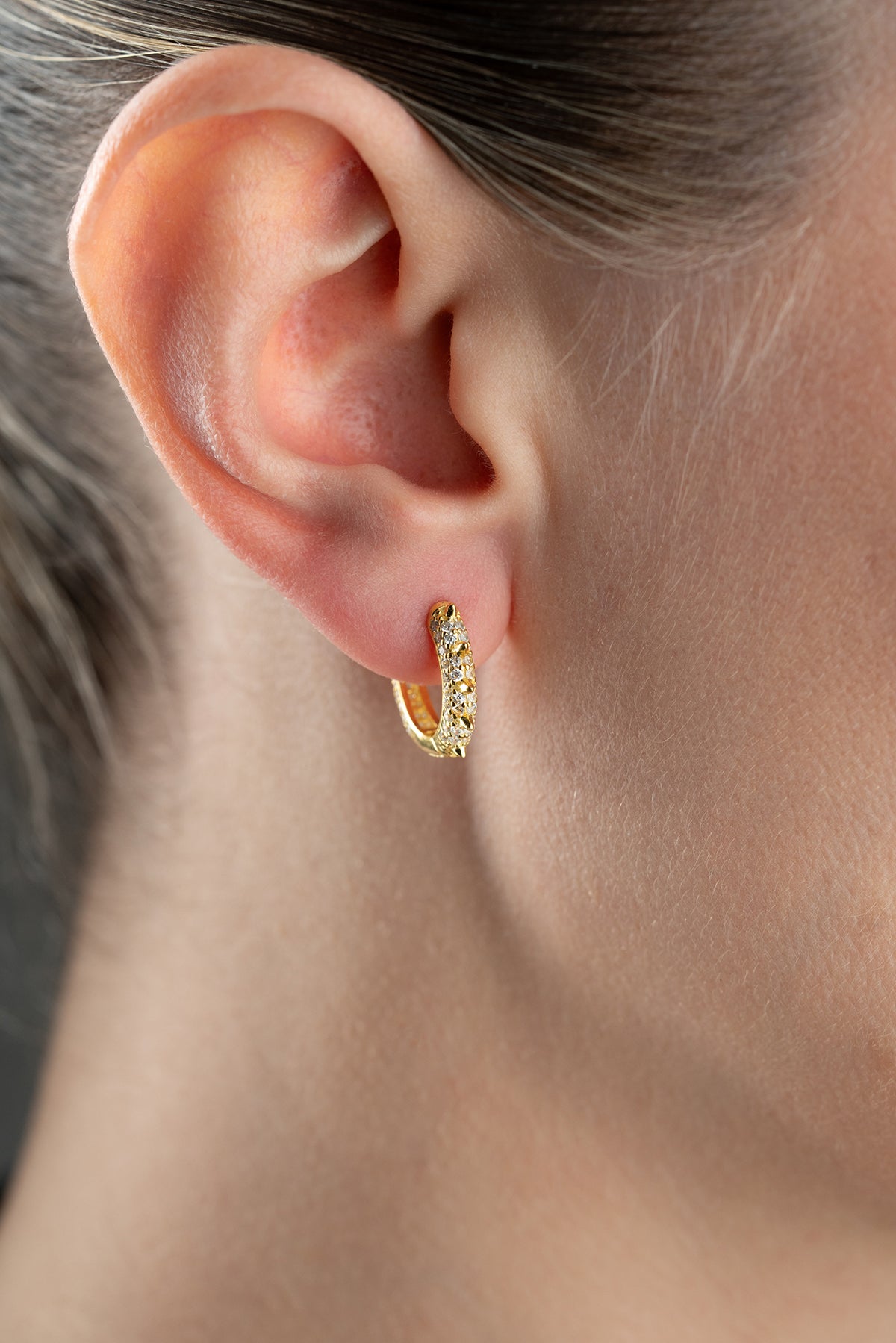 Stellaire Spike Oorringen - Zircone pic sur des cerceaux