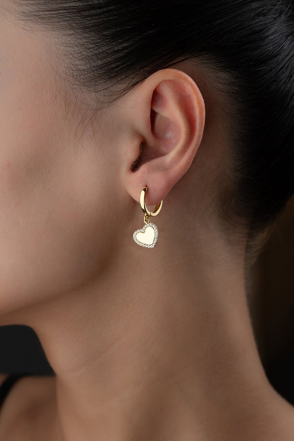 Boucles d'oreilles en forme de coeur avec pierres