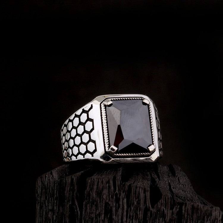 Bague en argent sterling 925 avec pierre de zircone noire