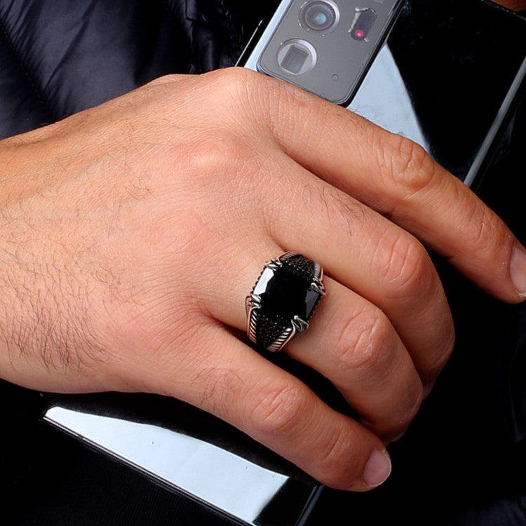 Bague en argent sterling 925 avec pierre de zircone noire